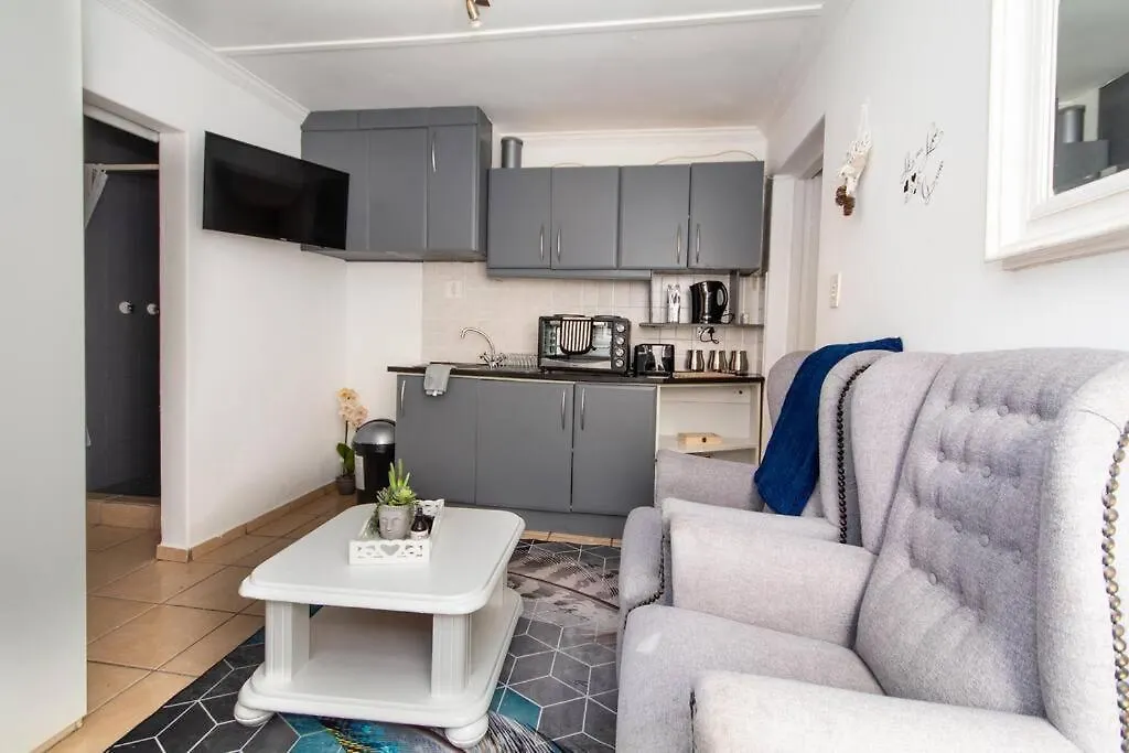 Apartment Hq Warm And Cosy 1 Bedroom Unit In Sea Point Cape Town South Africa